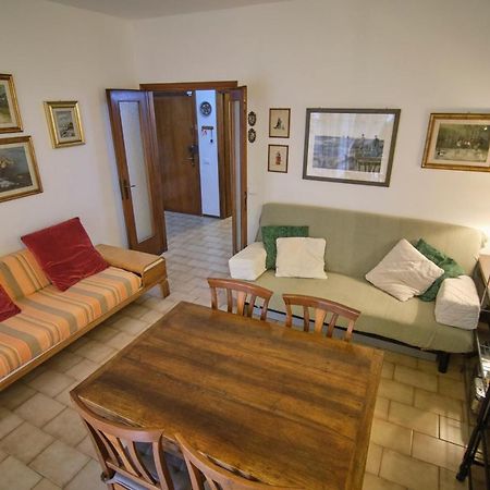 Holiday House Torre Del Lago Торе дел Лаго Пучини Екстериор снимка