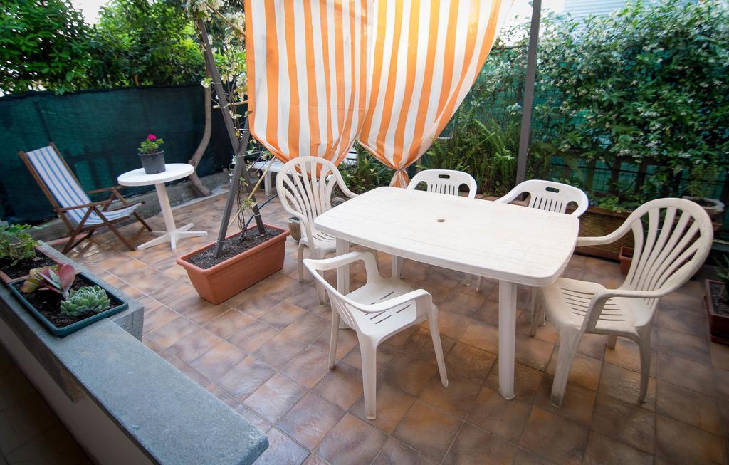 Holiday House Torre Del Lago Торе дел Лаго Пучини Екстериор снимка